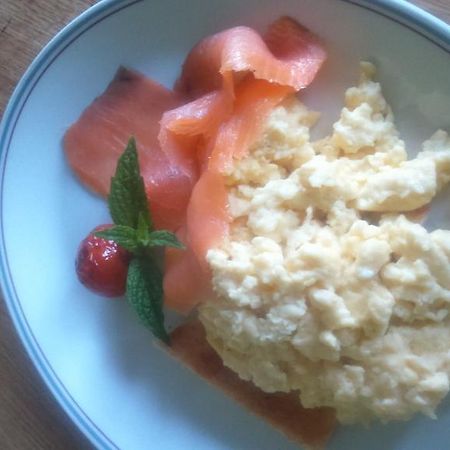 Aurora House Bed And Breakfast อาไธ ภายนอก รูปภาพ