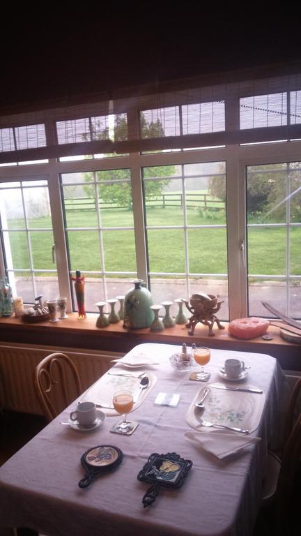 Aurora House Bed And Breakfast อาไธ ภายนอก รูปภาพ